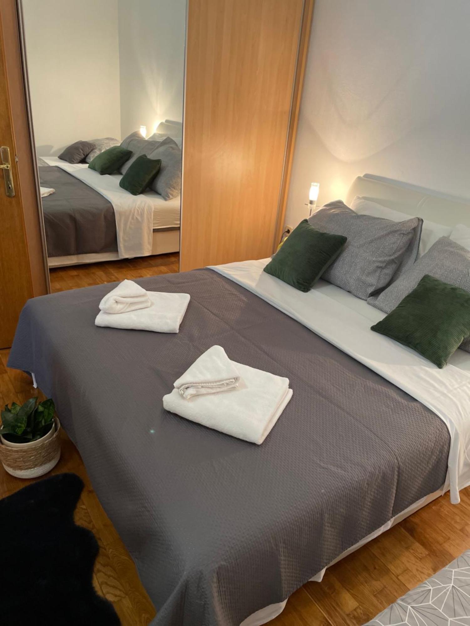 SanMari Hotel Novi Vinodolski Eksteriør billede